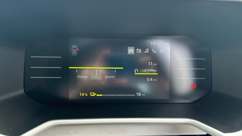 Dacia Spring 27kWh Expression 65 48kW 5dr Auto Electric Hatchback